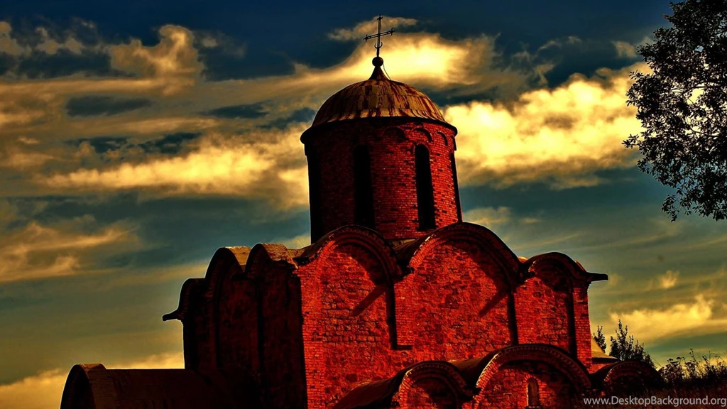 Glorious Red Brisk Orthodox Church Hdr (