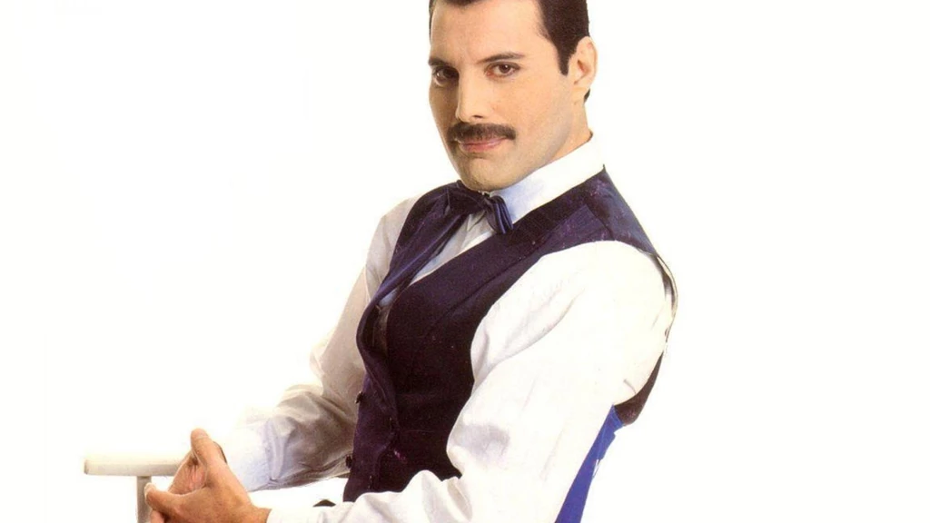 FREDDIE MERCURY WALLPAPER (