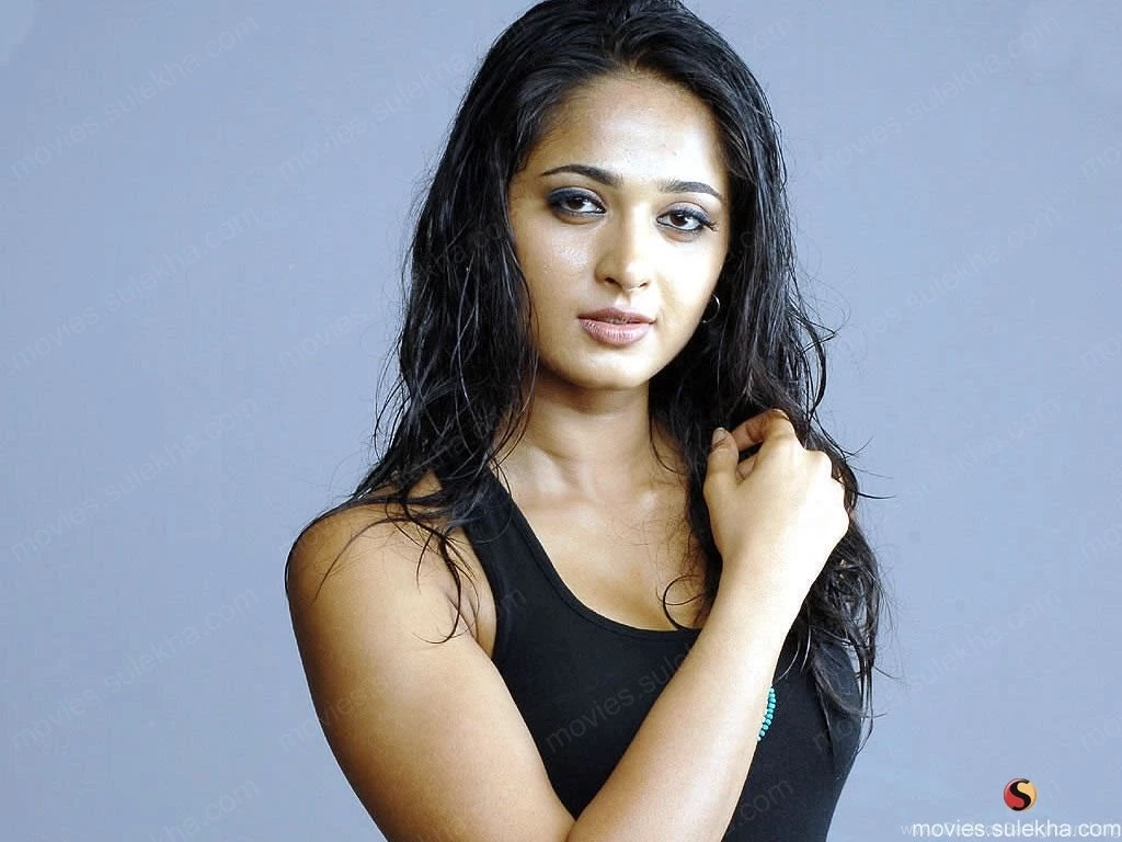 Anushka Shetty Latest Pics