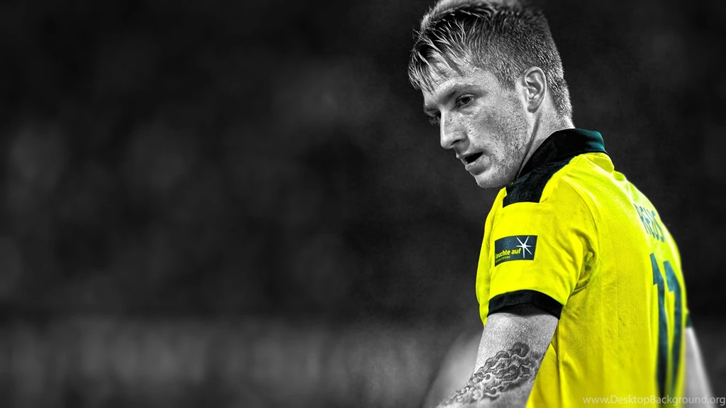 Daftar Kumpulan Wallpapers Bintang Sepakbola Terbaru
