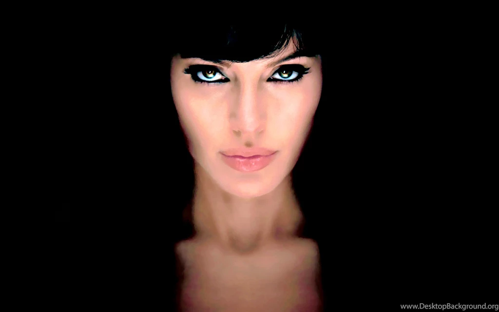 Angelina Jolie Salt Wallpapers High Resolution