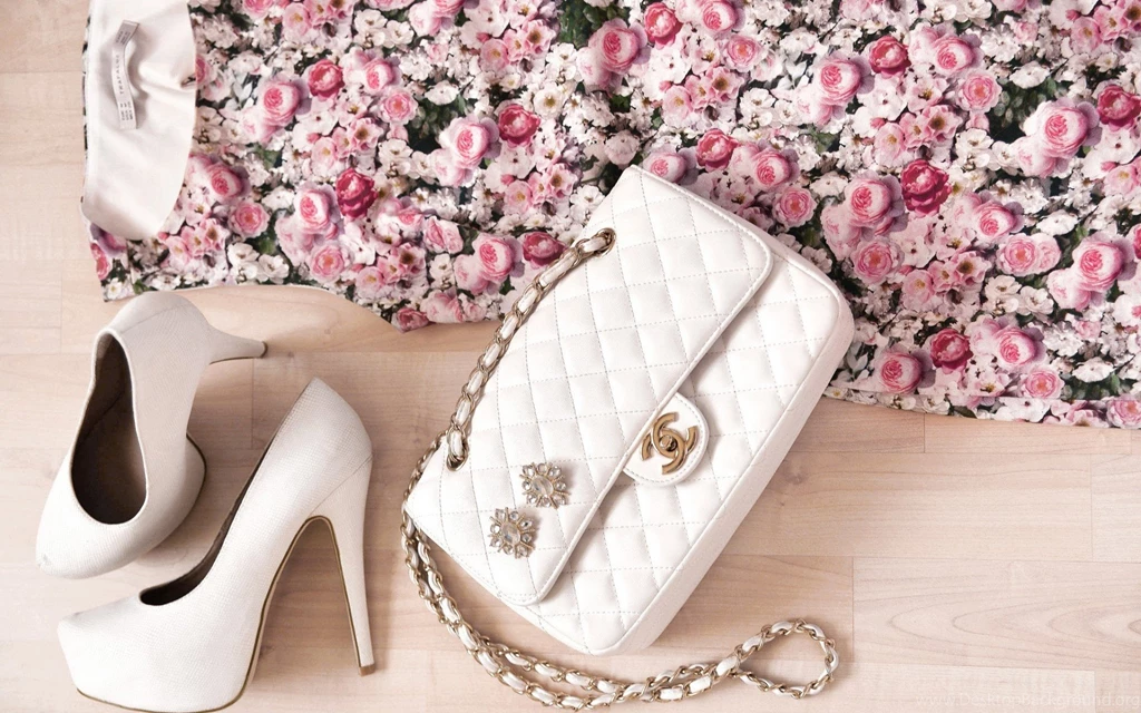 Vintage Chanel Backgrounds With COCO CHANEL W 33666