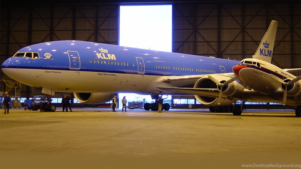Download For You Will Airplane Dutch Airlines Closeup Large ...
