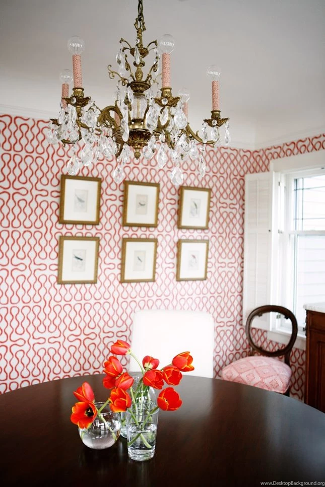 Vivienne Westwood's Squiggle Wallpapers
