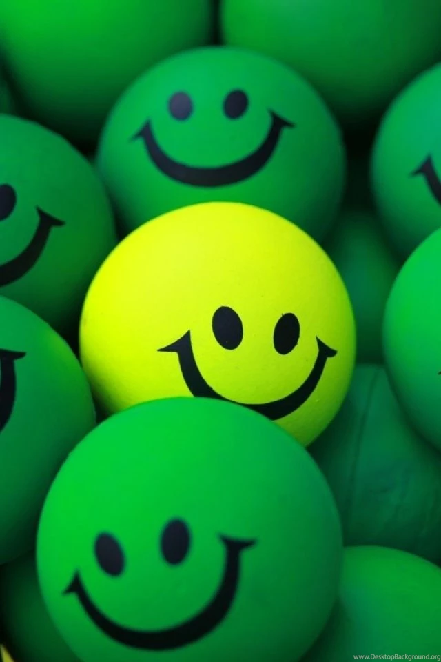 Smiley Green Balls Wallpapers For iPhone 4