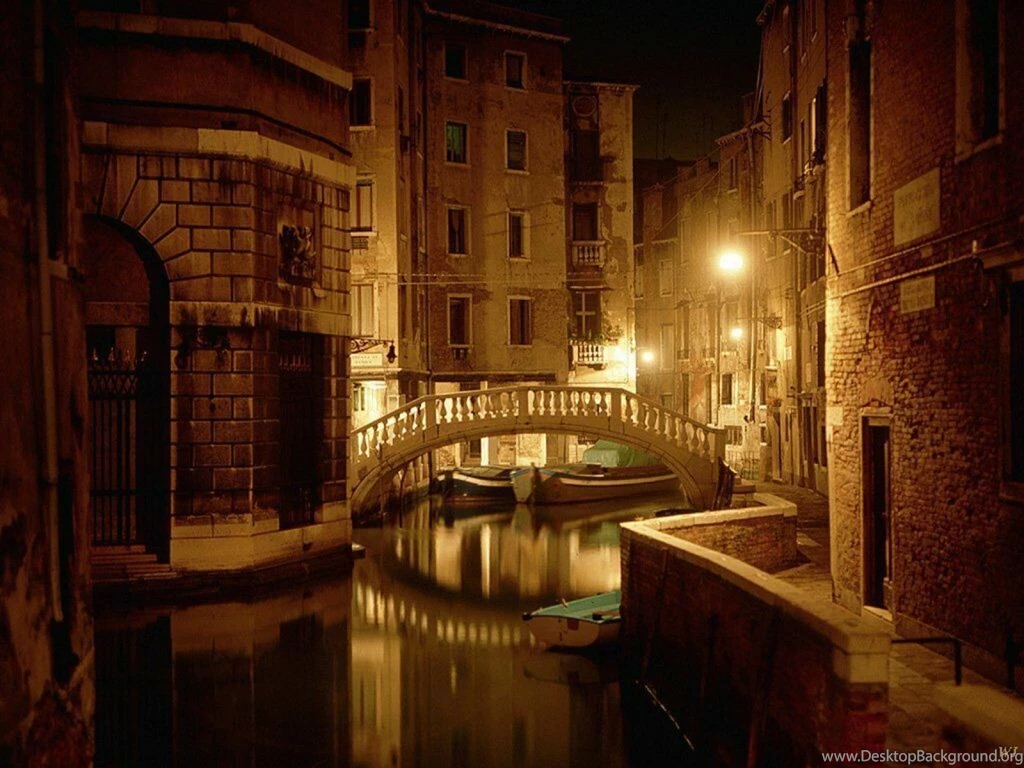 Free Beautiful Italy Venice After Dark Computer Desktop Wallpapers