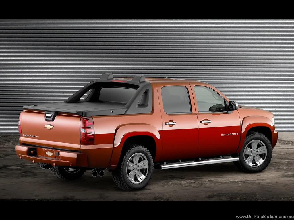 2007 Chevrolet Avalanche Z71 Plus Rear And Side 1280x960 ...