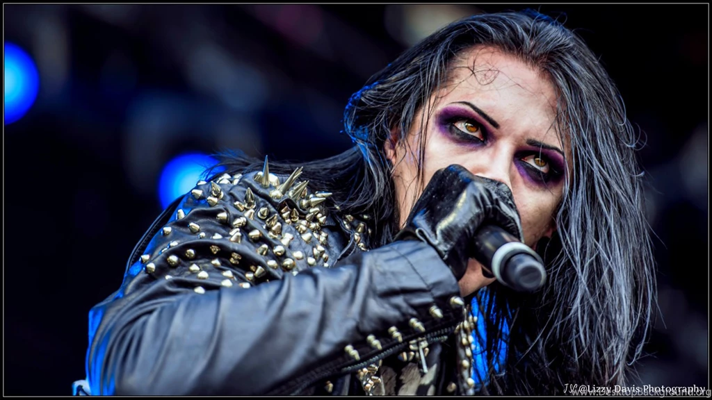 Chris Motionless Cerulli Motionless In White Wallpapers (38802955 ...