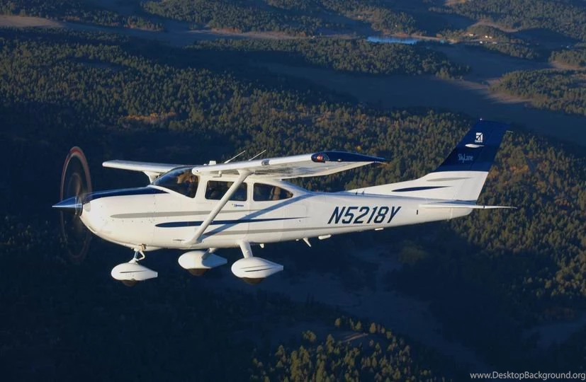 Top Aircraft Wallpapers: Cessna 182 Wallpapers