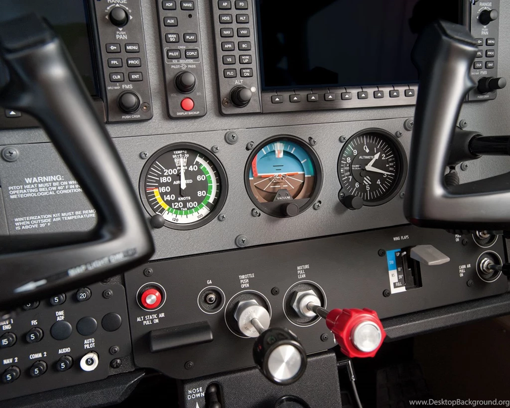 Cessna 172 Cockpit G1000 Images