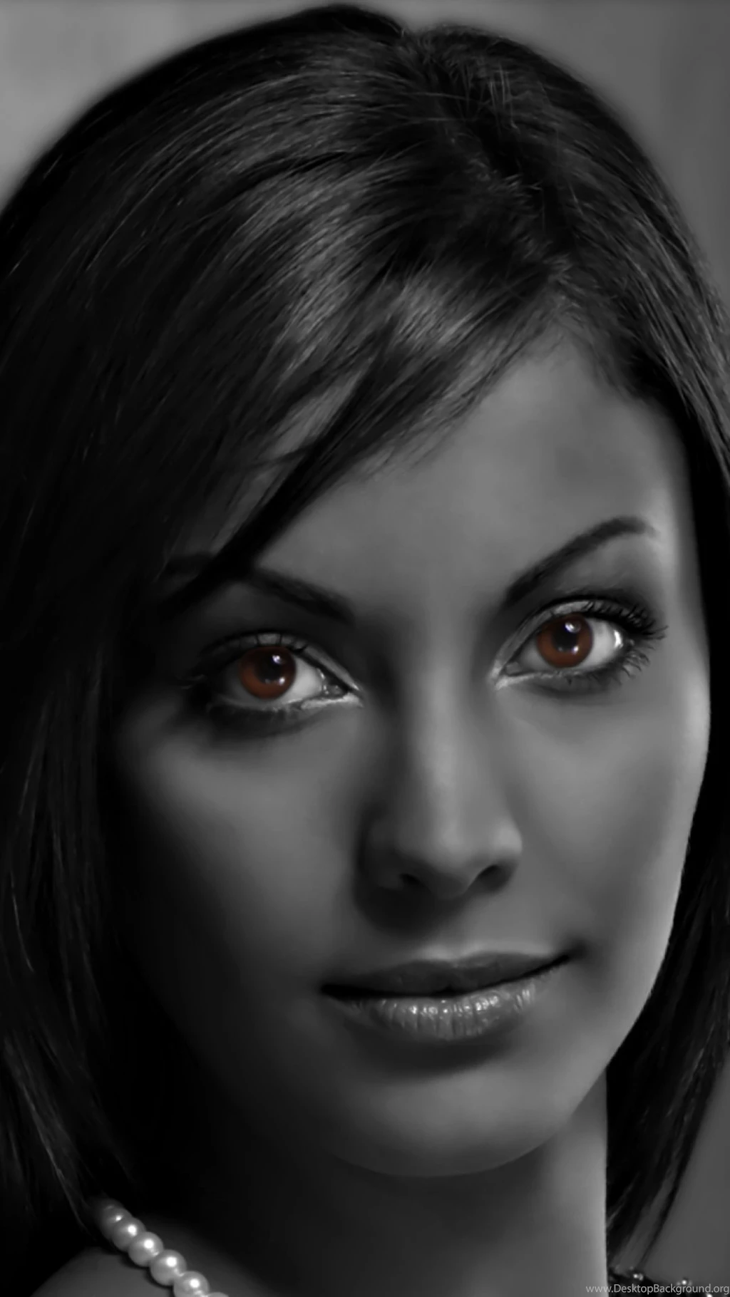 Nice Girl Face Wallpapers For iPhone 6 Plus