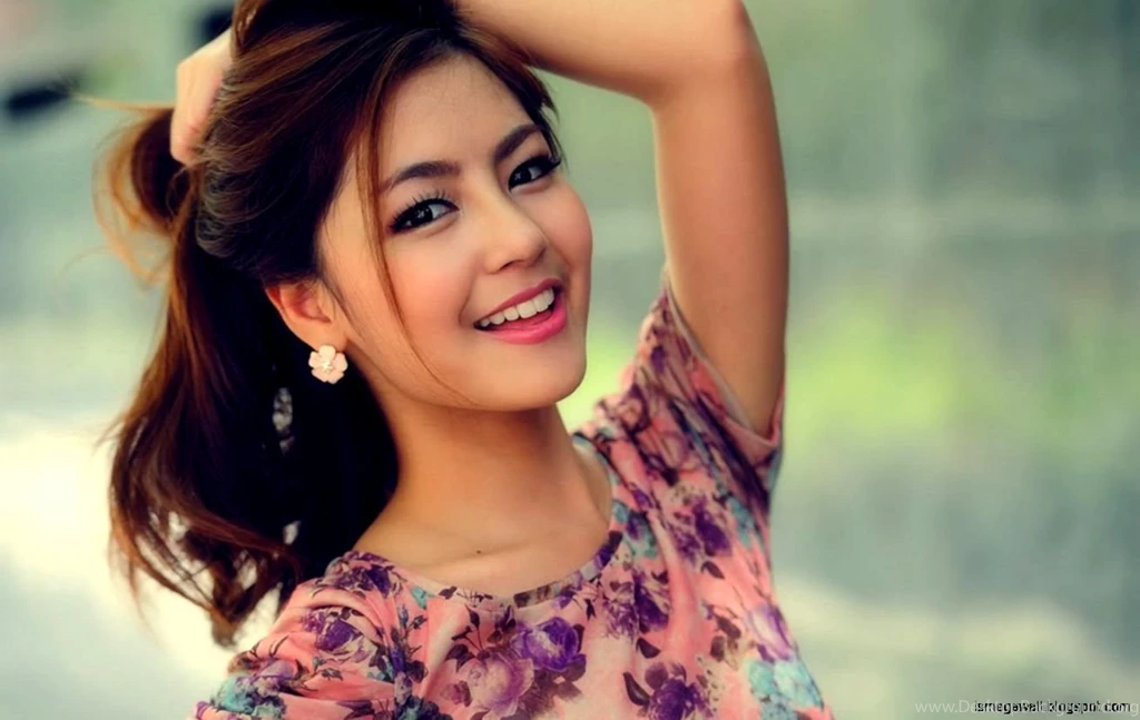 Girls Wallpapers Collection (39+)