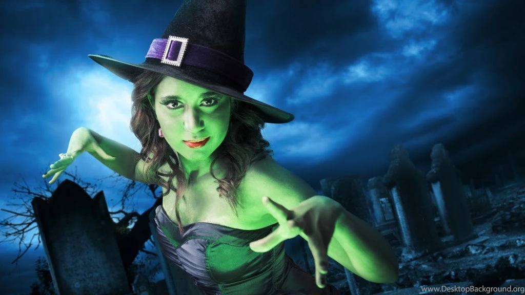 31 Spooky Halloween Desktop Wallpapers For 2014