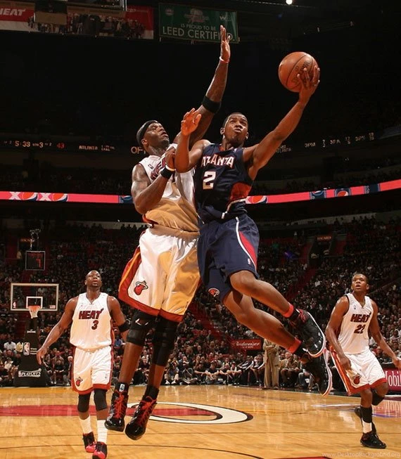 NBA General Pictures Gallery: October 2009