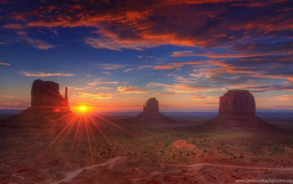 Monument Valley Sunrise Wallpaper.