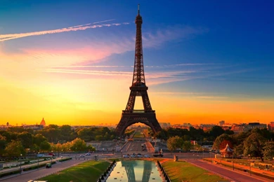 Eiffel Tower Wallpapers HD Pictures