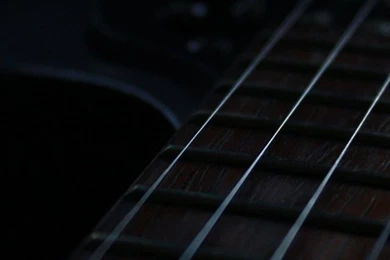 640x960 Guitar Strings Iphone 4 Wallpapers