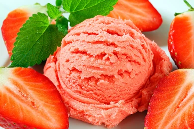 Best Strawberry Ice Cream Wallpapers.jpg