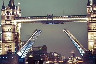 Tower Bridge Of London iPhone 4s Wallpapers Download