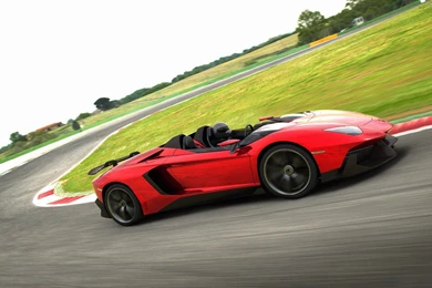 Lamborghini Aventador Gorgeous Free HD Backgrounds iPhone ...