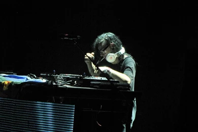 Skrillex Archives   DJ Pictures & HD Wallpapers