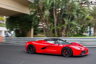 Ferrari LaFerrari Wallpapers