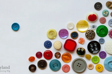 Crafty Desktop Wallpapers: Vintage Buttons • Fluffyland Craft ...