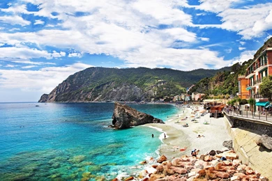 2560x1440 Riviera Beach Italy Wallpapers