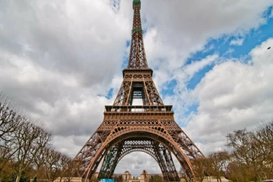 Amazing Eiffel Tower Paris HD Wallpapers