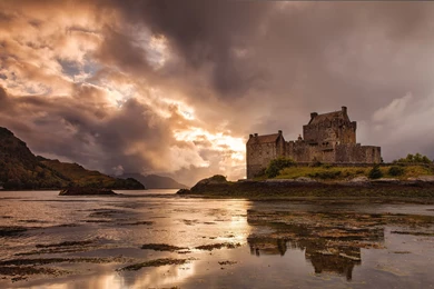 Eilean Donan Castle, Scotland Wallpapers And Images   Wallpapers ...