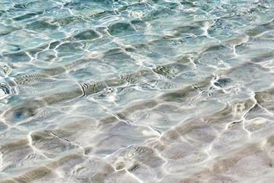640x960 Clear Sea Sand Summer Iphone 4 Wallpapers
