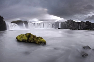 Waterfalls In Iceland Wallpapers