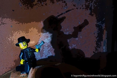 Lego Minifigures In The Wild: Lego Minifigures Series 5 Gangster ...