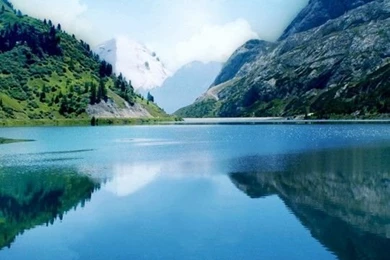 Great Canyon Lake, 540x960 Pixels : Wallpapers Tagged Lake ...