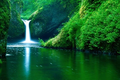 Waterfall River Green Wallpapers