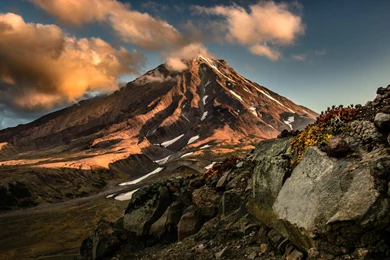 Russia Kamchatka Koryaksky Volcano Wallpapers