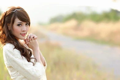 10 Beautiful Asian Girls Wallpapers HD Photos   Yoanu.com