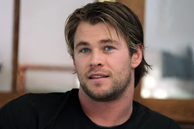 Chris Hemsworth Photo, Pics, Wallpapers   Photo