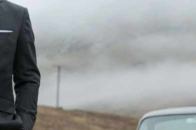 640x960 James Bond Skyfall 007 Aston Martin Iphone 4 Wallpapers