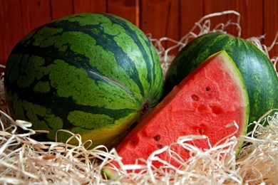 58 Watermelon HD Wallpapers