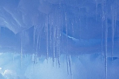 Winter Frozen Icicle Cave iPhone 6 Wallpapers Download