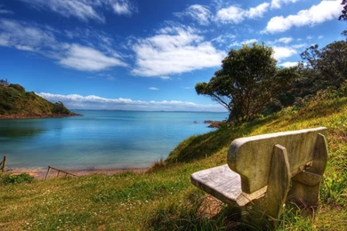 InterfaceLIFT: 1024x600 Wallpapers Sorted By Comments