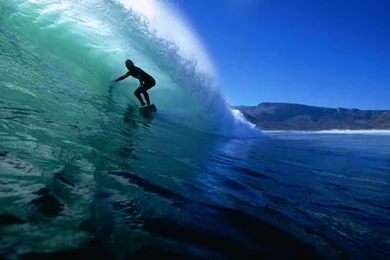 Surfing 1024 X 600 Wallpapers
