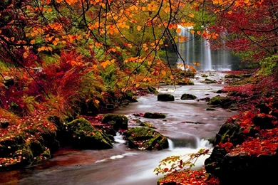 Nature wallpapers beautiful autumn waterfall wallpaper 30777