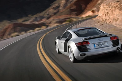 Audi R8 V10   Free Car Wallpapers HD