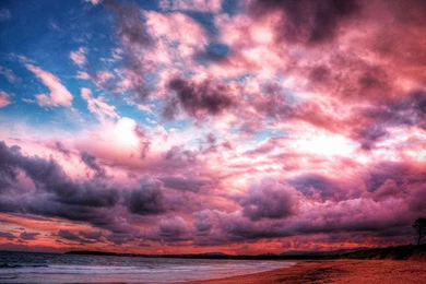 PINK CLOUDS WALLPAPER   (
