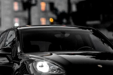 Black Porsche Cayenne GTS 640x1136.jpg