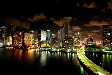 35 Miami HD Wallpapers