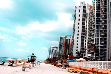 Miami Beach HD Desktop Wallpapers : Fullscreen