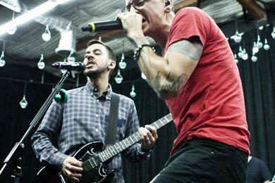 Download Linkin Park Studio Wallpapers For iPhone 4